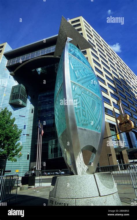 USA MICHIGAN DETROIT CAMPUS MARTIUS PARK SCULPTURE Stock Photo Alamy