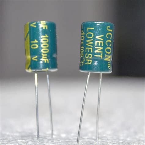 1000 мкФ*10 В электролитический конденсатор (1000uF/10V, ±20%, LowESR ...