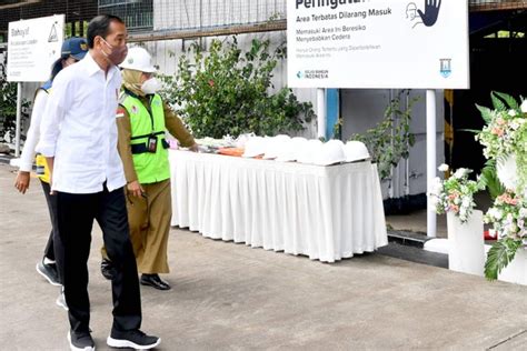 Momen Jokowi Di Wooo Petani Se Jateng Gegara Pupuk Langka Dan Mahal