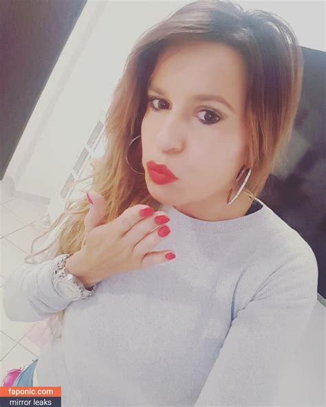 Elena Daniela Ungureanu Aka Danachanel Nude Leaks Onlyfans Photo