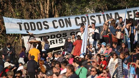 El Frente De Todos Expres Su Apoyo A Cristina Kirchner En El Parque