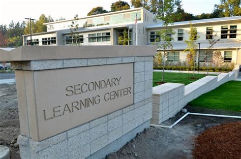 Renton School District Unveils New Secondary Learning Center At Open ...