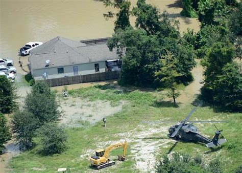 A Louisiana Army National Guard Air Medevac Uh 60 Blackhawk Nara