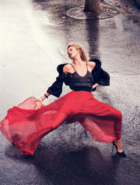 Naked Martha Hunt Added 07 19 2016 By Robertjonesiv