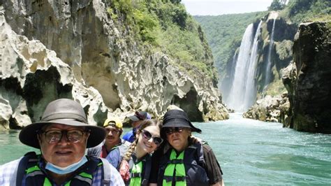 Canoe Ride To Tamul Waterfall From San Luis Potos