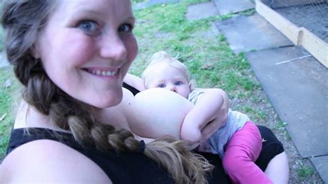 Bbw Breast Feeding