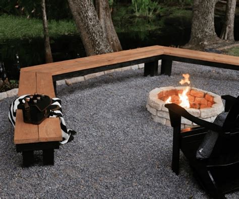 Fire Pit Bench – Free Woodworking Plan.com