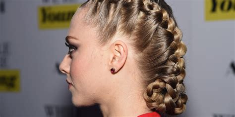 Recreate Amanda Seyfried S Fierce French Braid In 5 Simple Steps HuffPost