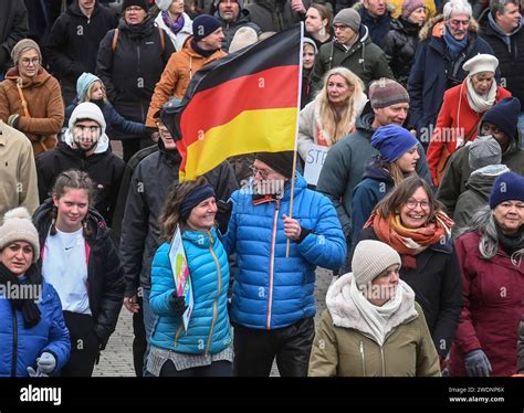 Gemeinsam Gegen Rechts Demo In Der Klever Innenstadt Kleve