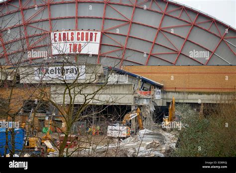 Earls Court 2 Exhibition Centre Hi Res Stock Photography And Images Alamy