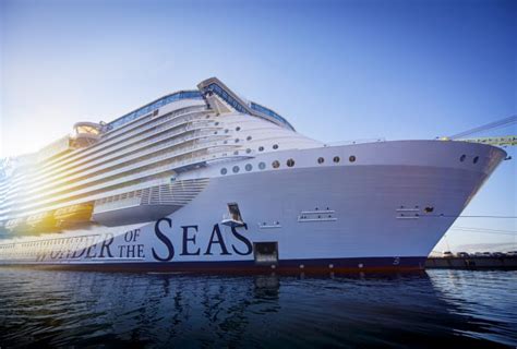 Wonder of the Seas Dining Guide: Complimentary Restaurants