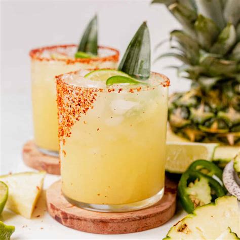 Fresh Pineapple Jalapeño Margarita Recipe