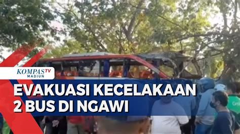 Kondisi Rusak Parah Petugas Sulit Pindahkan Badan Bus YouTube