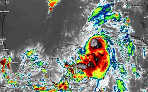 Seguirán las lluvias por la colita de Idalia y nueva onda tropical