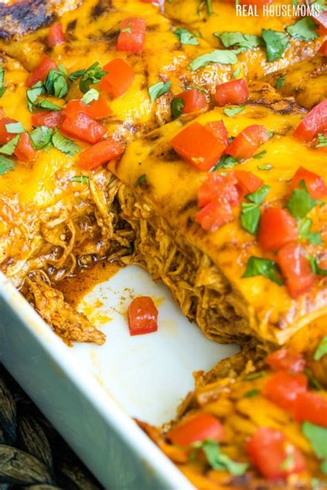 Chicken Enchilada Casserole ⋆ Real Housemoms