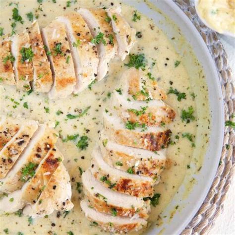 Pan Seared Chicken Breast With Garlic Parmesan Sauce The Suburban Soapbox