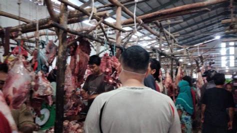 H 1 Lebaran Harga Daging Sapi Di Pasar Kite Sungailiat Naik Rp10 000