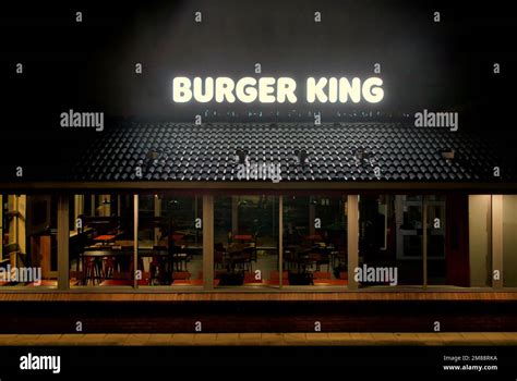 Burger King Drive Thru Restaurant At Night Logo And Sign Great Western