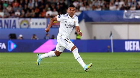 Manchester United Only Decided To Move For Casemiro Late In The