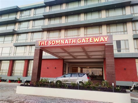 Vits The Somnath Gateway Au44 2023 Prices And Reviews India