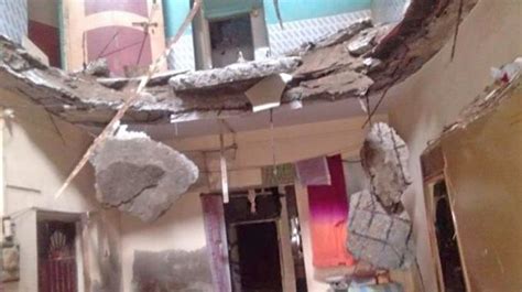 Three Injured As Slab Collapses In A Residential Building In Navi