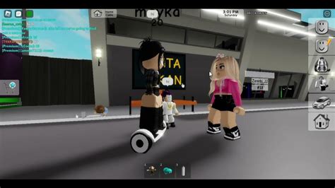 Roblox Brookhaven Looking For Oders Online Daters We Found One