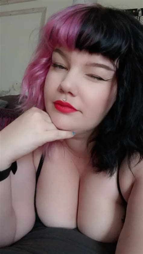 FoxyPrincess 9 Nude Pics XHamster