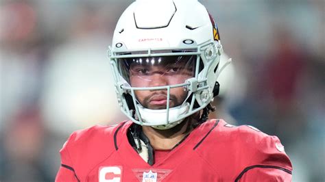 Kyler Murray Injury Cardinals Qb Carted Off Field Vs Patriots