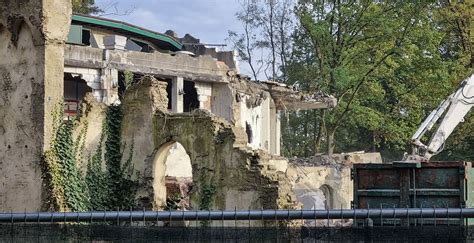 Efteling Danse Macabre Intamin Dynamic Motion Stage