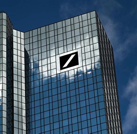 Deutsche Bank Legt Zwischenbilanz Vor H Here Umbaukosten Welt