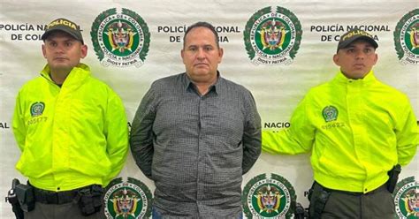 Cayó Alias Patilla Mano Derecha De ‘chiquito Malo Dirigente Del Clan