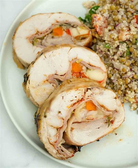 Arrollado De Pollo Con Ensalada Tibia Cocineros Argentinos