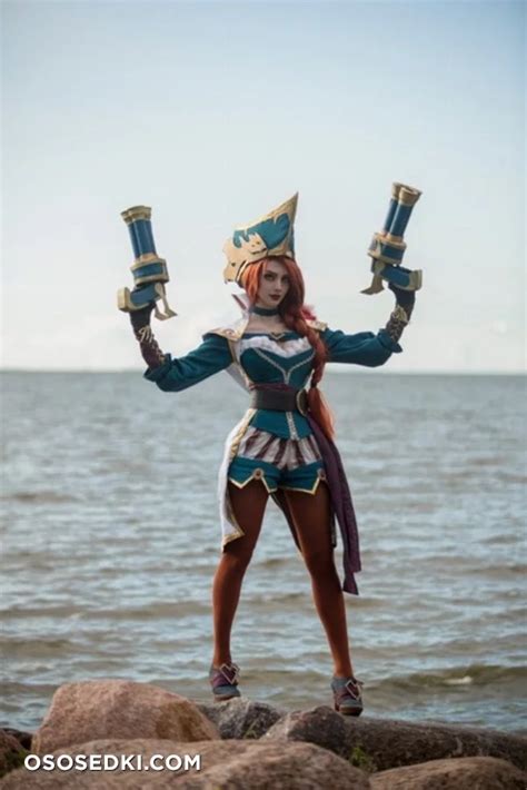 Miss Fortune From League Of Legends Nude 18 Cosplay Leaked From Onlyfans Patreon And Fansly