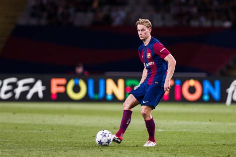 Frenkie de Jong molt males notícies per al Barça