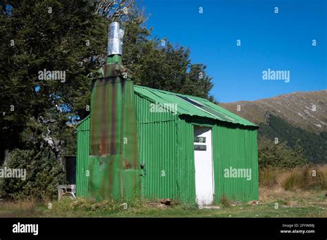 Musterers Hut Hi Res Stock Photography And Images Alamy