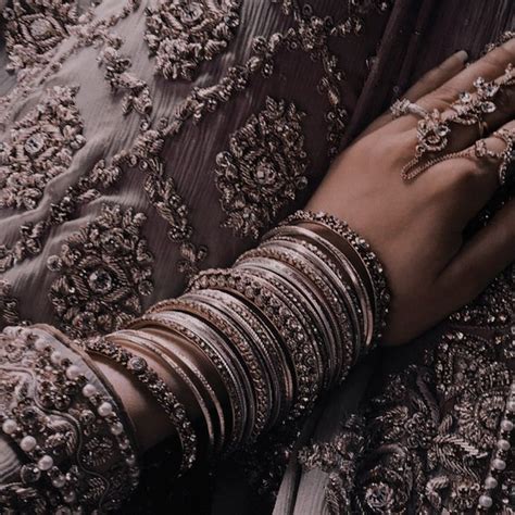 Pin by ʀ on Lit TMAHBP Indian aesthetic Royal aesthetic Bridal