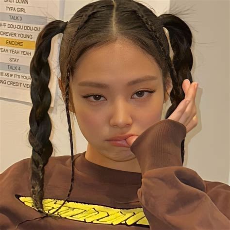 Blackpink Jennie Cute Hairstyles Braided Hairstyles Kpop Hairstyle