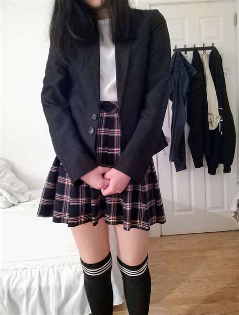 Its Fun Pretending To Be A Schoolgirl~ Scrolller