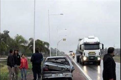 Ruta 34 Camión Embistió A Un Automóvil Y Dejó Tres Heridos El