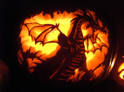 Dragons: Dragon Pumpkin Carvings.