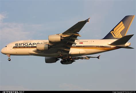 9V SKK Airbus A380 841 Singapore Airlines Thomas Loh Y H