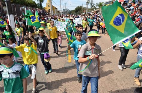 Nova Santa Rita Ter Desfile C Vico Neste S Bado Nova Santa Rita Ter