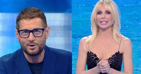 Isola dei Famosi prima lite tra Ilary Blasi e Enrico Papi cosè