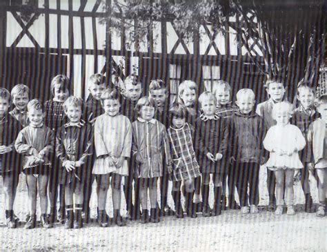 Photo De Classe Cp De 1967 Ecole Primaire De Lhotellerie Copains D