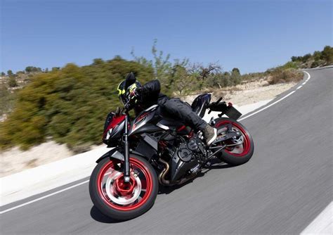 Prova Kawasaki Z500 SE La Prova Della Nuova Naked A2 Come Va Pregi E