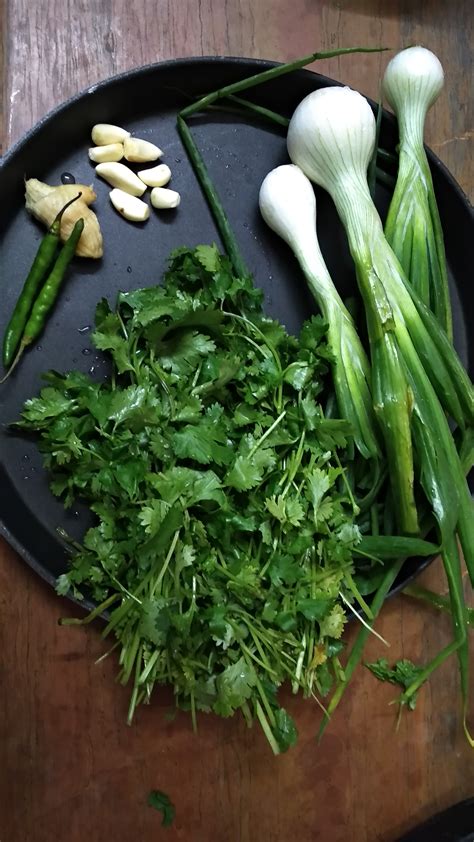 Coriander Chutney With Green Onions Blast Of Flavours