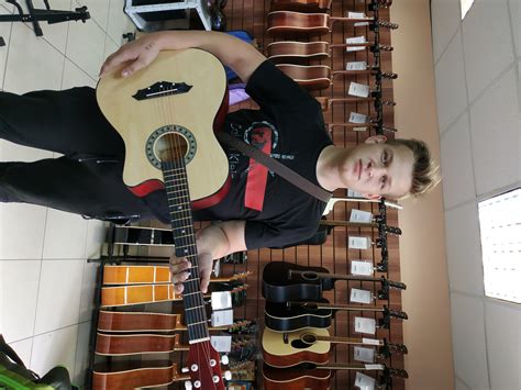 Купить Belucci BC3810 N акустическая гитара недорого в магазине Ловец ...