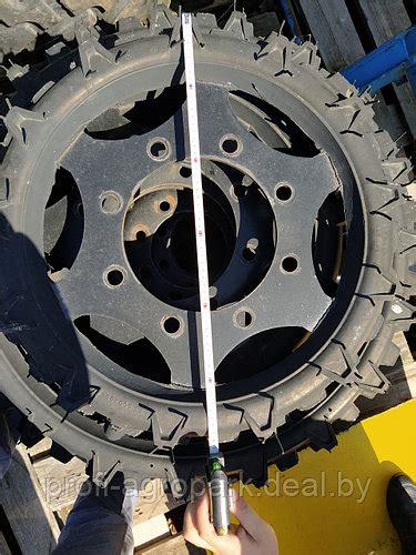 Транспортные колеса от трактора Massey Ferguson (ID#232592597), цена ...