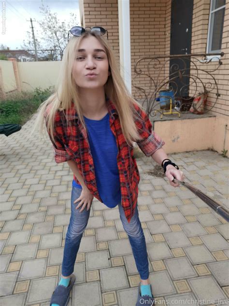 Christine Live Christinelive Nude OnlyFans Leaks Fappening FappeningBook