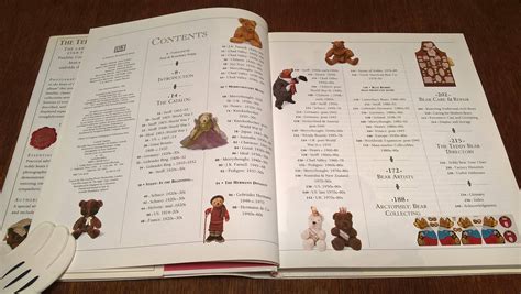 The Teddy Bear Encyclopedia Pauline Cockrill First Edition Books